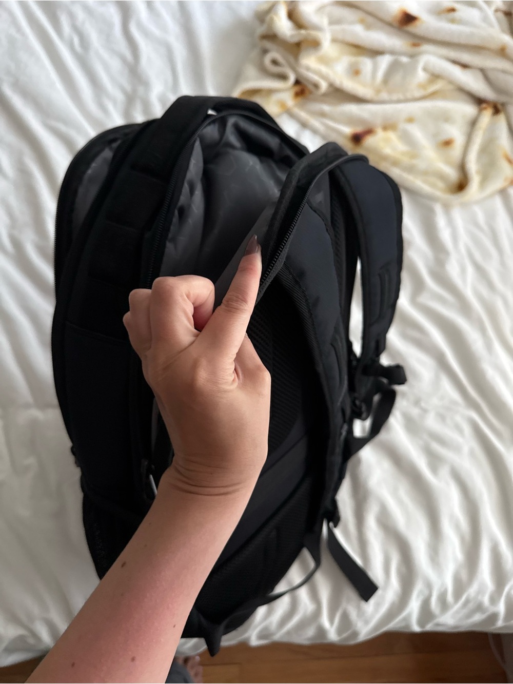 Whoop Black Backpack - OGIO - Picture 4 of 9